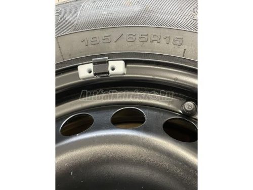 SKODA OCTAVIA - HA42150959 - Goodyear nyári 195/65R15 91 H TL  / Gyári acélfelni 15x6 - SKODA OCTAVIA II. 6x15x112, ET47, 195...