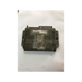   RENAULT SCENIC - 2004 - HOM7700875745 - motor vezérlőegység