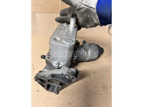 BMW 5-ÖS SOROZAT - 2006 - KTM47028 - olajhűtő
