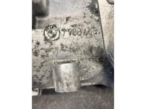 BMW 5-ÖS SOROZAT - 2006 - KTM47028 - olajhűtő