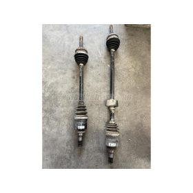 TOYOTA YARIS - 2004 - P26080568 , P26080567 - féltengely
