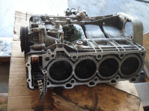 MERCEDES-BENZ VANEO - 2004/05 - motorblokk