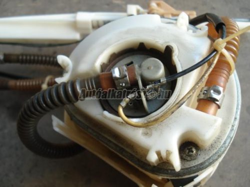 VOLKSWAGEN PASSAT IV - 1995/04 - benzinpumpa