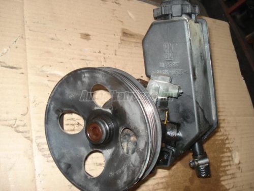 kormányszervó szivattyú