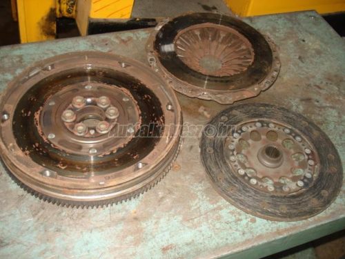 AUDI A4 - 1999/03 - kuplung szett