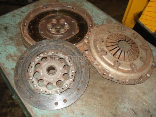 AUDI A4 - 1999/03 - kuplung szett