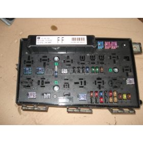 OPEL ASTRA H - 2006 - biztosíték panel