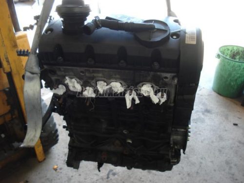 VOLKSWAGEN GOLF V - 2006 - motorblokk egyben