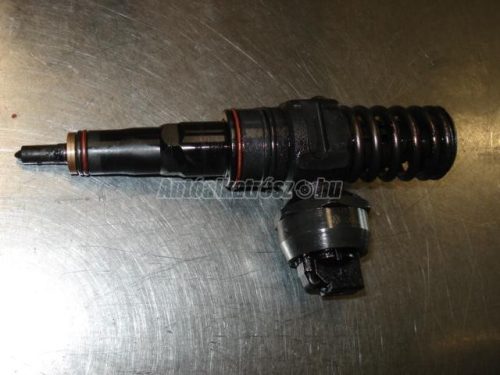 VOLKSWAGEN GOLF V | AUDI A3,  A2 - 2005/02 - 038130073 AG - adagoló-fúvóka egység (PDE)