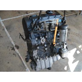 AUDI A4 - 1999 - motor egyben
