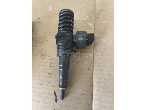 adagoló-fúvóka egység (PDE)