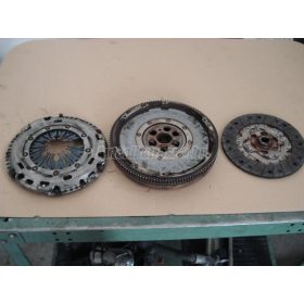 kéttömegű lendkerék