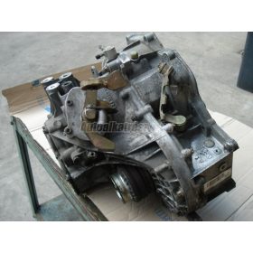 Sebességváltó F23