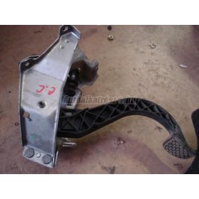 OPEL CORSA C - kuplungpedál
