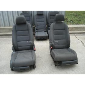VOLKSWAGEN TOURAN - ülés