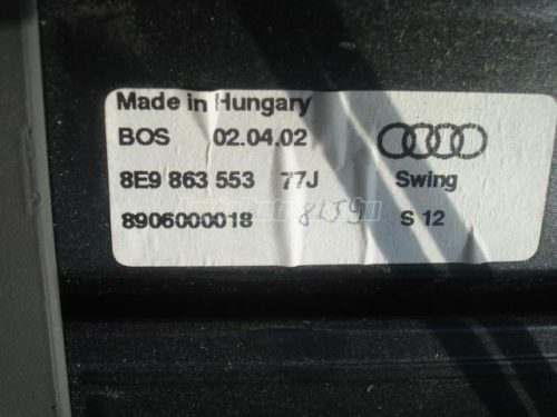 AUDI A4 - 2002 - csomagtér roló