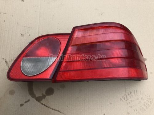 MERCEDES-BENZ E-OSZTÁLY - 1996 - hátsó lámpa