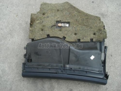 AUDI A4 - 2000 - kesztyűtartó