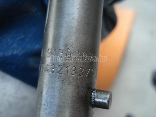 VOLKSWAGEN PASSAT | AUDI A6,  ALLROAD,  A4 | SKODA SUPERB - 059 130 201 F - fúvókatartó