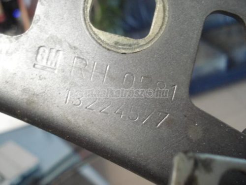 motorháztető zsanér