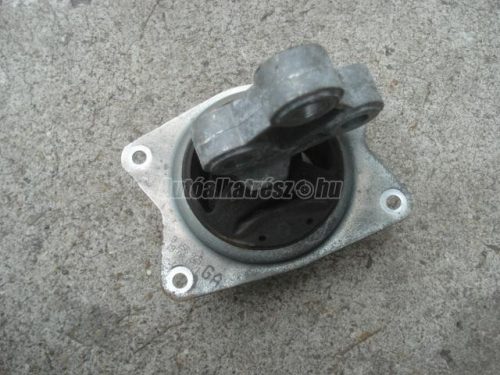 OPEL VECTRA C - 2004 - motortartó bak