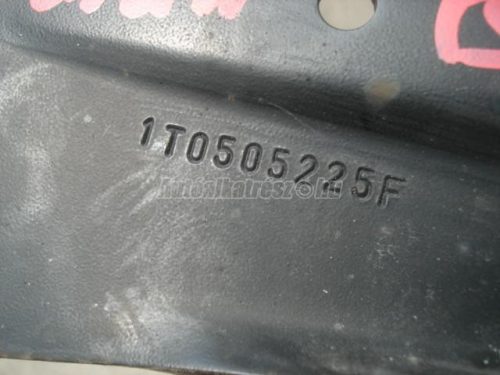 VOLKSWAGEN TOURAN - 2008 - hátsó csonkállvány hossztartó