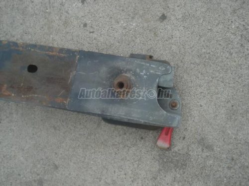 FORD FOCUS - 2000 - lökhárító merevítő