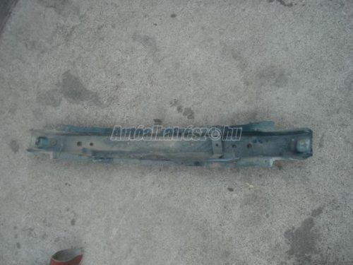 lökhárító merevítő