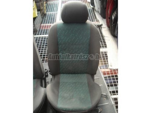 FORD FIESTA - 1999 - ülés
