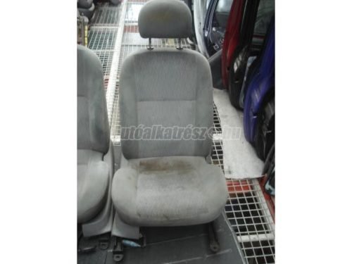 FORD FOCUS - 2000 - ülés