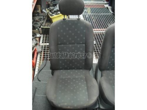 FORD FOCUS - 2000 - ülés