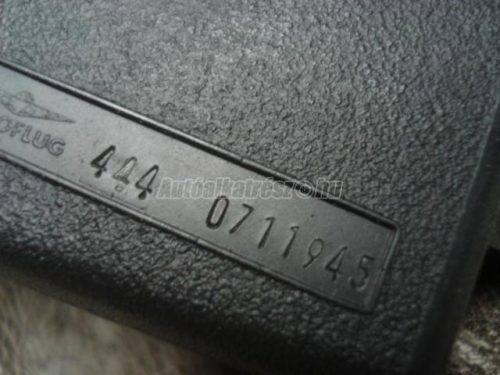MERCEDES-BENZ C-OSZTÁLY - 1999 - biztonsági öv csat