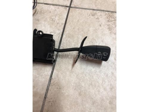 kormányoszlop kapcsoló