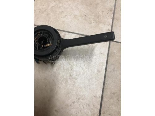 kormányoszlop kapcsoló