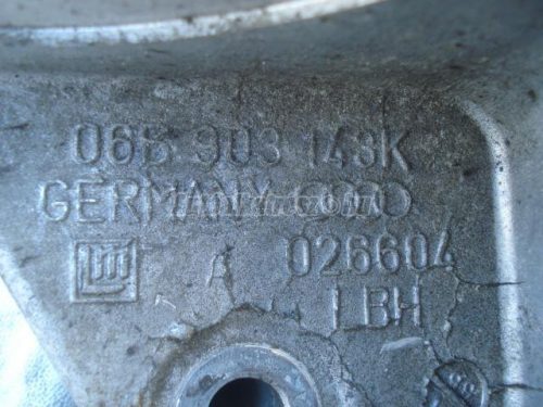 VOLKSWAGEN PASSAT V | AUDI A4 - 1998 - 06B903143K - generátor tartóbak