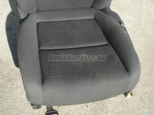 VOLKSWAGEN GOLF V - 2006 - ülés
