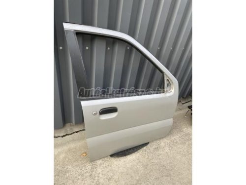 SUZUKI IGNIS - 2002 - ajtó