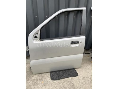 SUZUKI IGNIS - 2002 - ajtó