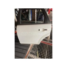 FORD FOCUS - 2009 - ajtó