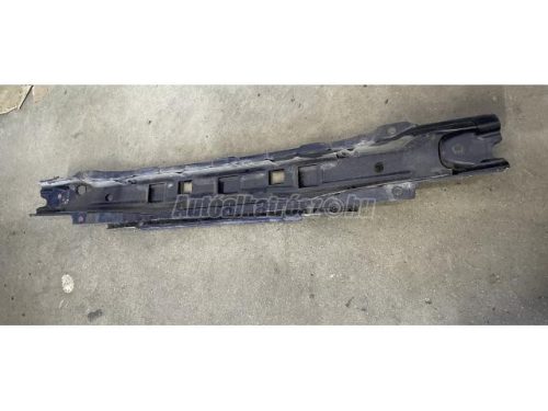 lökhárító merevítő