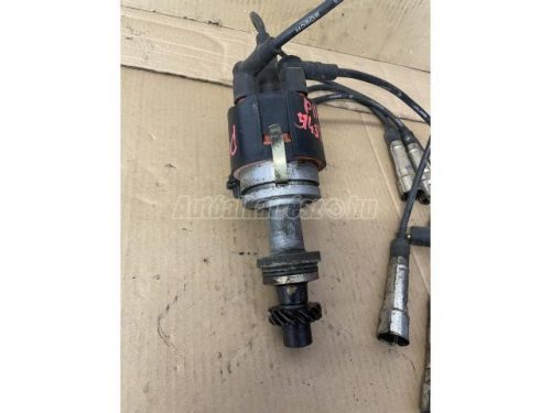 VOLKSWAGEN PASSAT,  GOLF III,  VENTO,  GOLF | SEAT TOLEDO,  IBIZA,  CORDOBA - 1994 - 037905205L - gyújtáselosztó