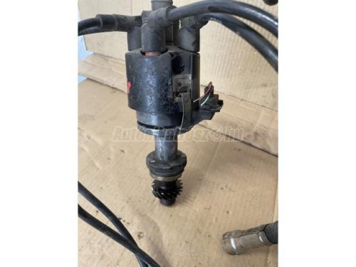 VOLKSWAGEN PASSAT,  GOLF III,  VENTO,  GOLF | SEAT TOLEDO,  IBIZA,  CORDOBA - 1994 - 037905205L - gyújtáselosztó
