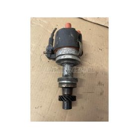  VOLKSWAGEN PASSAT,  TRANSPORTER,  GOLF III,  VENTO,  GOLF | AUDI COUPE,  100,  80,  CABRIO | SEAT TOLEDO,  IBIZA,  CORDOBA - 1994 - 037905205J - gyújtáselosztó