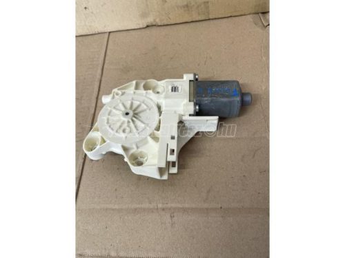FORD FOCUS - 2006 - ablakemelő motor
