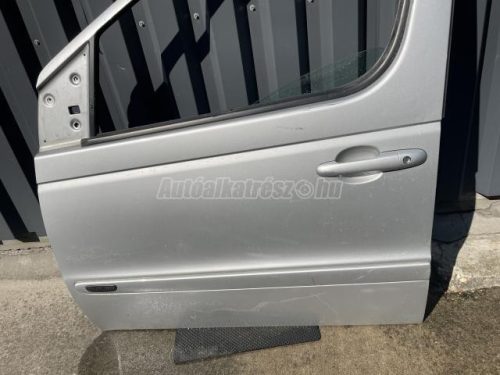 MERCEDES-BENZ VANEO - 2004 - ajtó