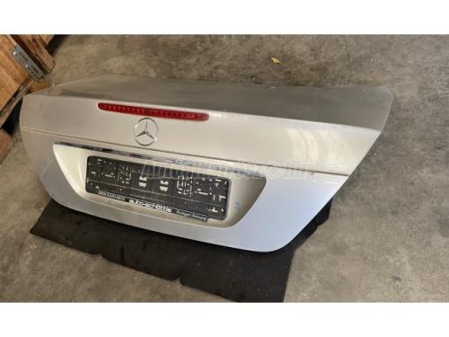 MERCEDES-BENZ E-OSZTÁLY - 2003 - csomagtérajtó