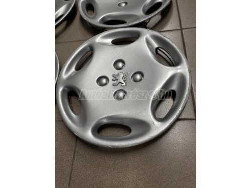 PEUGEOT  dísztárcsa