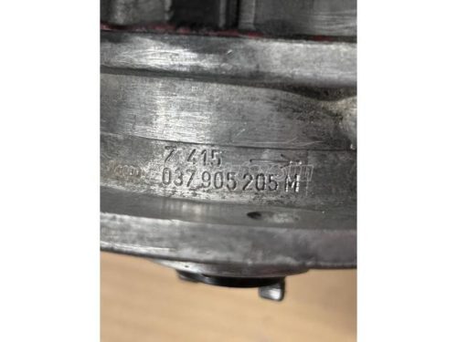 VOLKSWAGEN GOLF III,  PASSAT | SEAT TOLEDO,  CORDOBA,  IBIZA - 1994 - 037905205M  - gyújtáselosztó