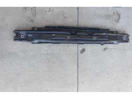 lökhárító merevítő