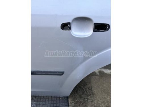 FORD FOCUS - 2006 - ajtó